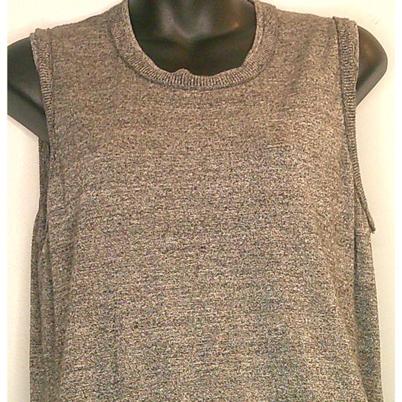 Calvin Klein Sleeveless Knit Vest – Modern Minimalist Appeal Gray Women's XL - Picture 2 of 6